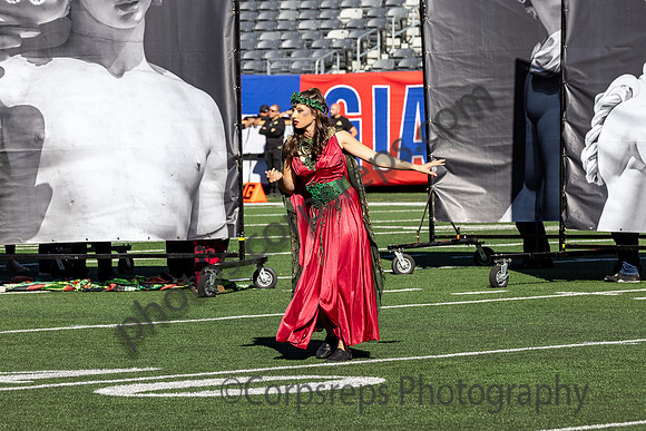 Lindenhurst_241102_MetLife Stadium-JB00014