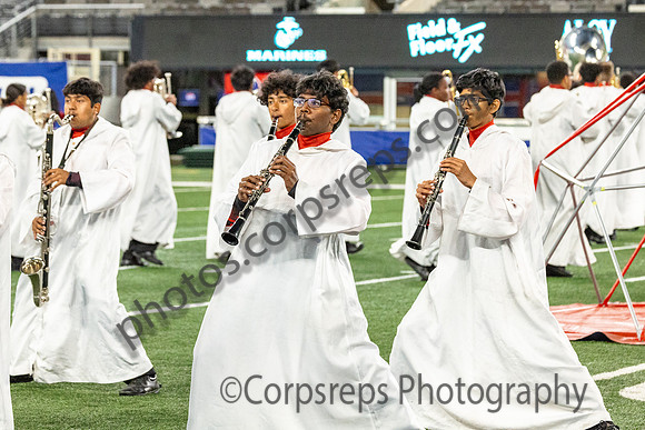 Edison_241102_MetLife Stadium-JB00039