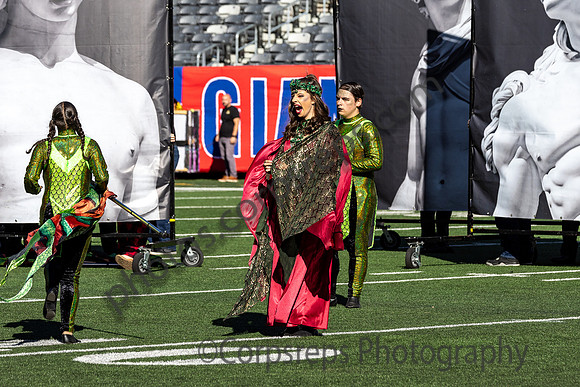 Lindenhurst_241102_MetLife Stadium-JB00002