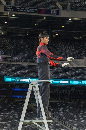 Edison_241102_MetLife Stadium-JB00002