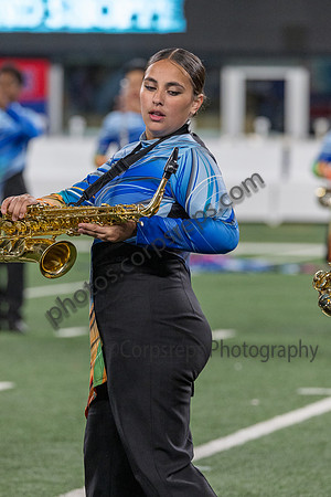 Elizabeth_241102_MetLife Stadium-JB00034