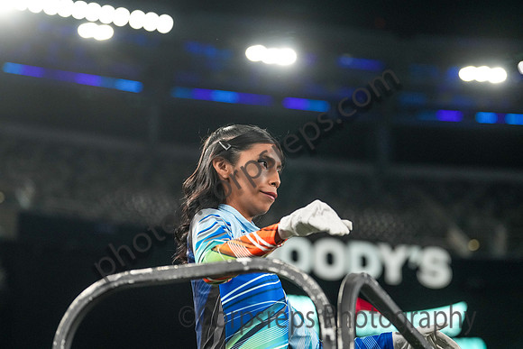 Elizabeth_241012_MetLife Stadium-02566