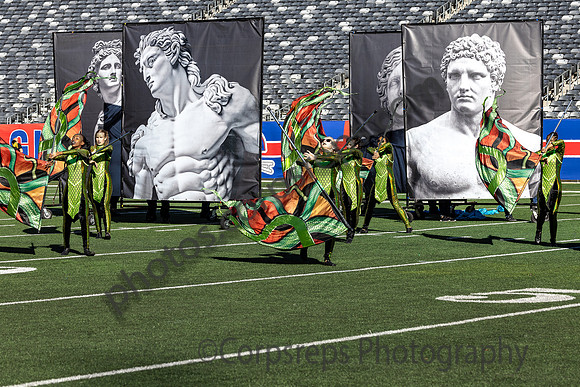 Lindenhurst_241102_MetLife Stadium-JB00044