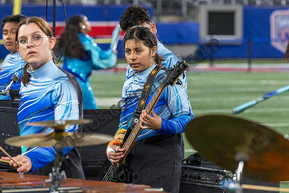 Elizabeth_241102_MetLife Stadium-JB00048