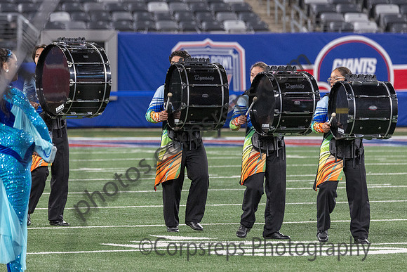 Elizabeth_241102_MetLife Stadium-JB00030