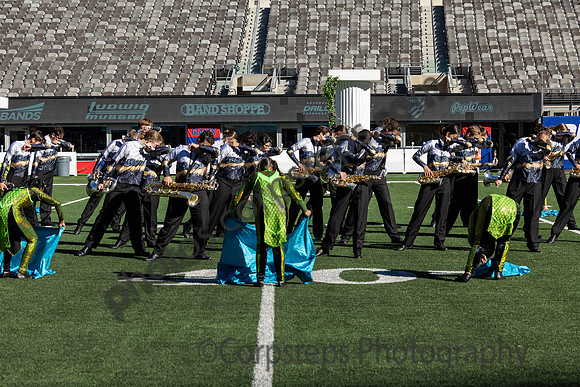 Lindenhurst_241102_MetLife Stadium-JB00012