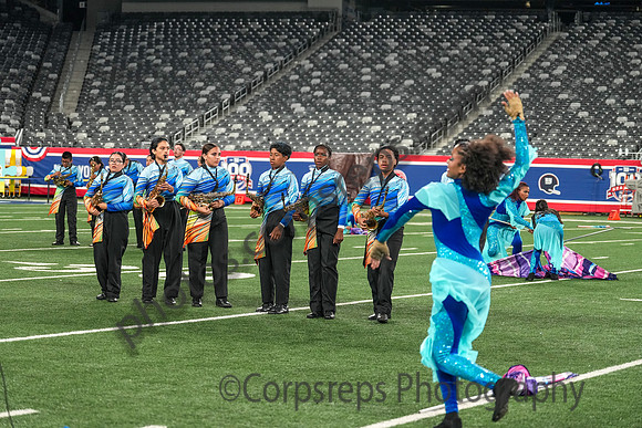 Elizabeth_241012_MetLife Stadium-02558