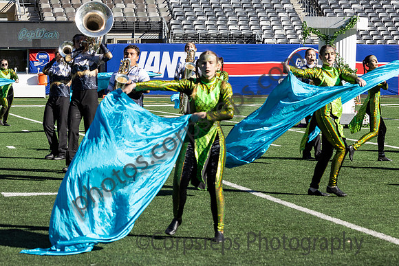 Lindenhurst_241102_MetLife Stadium-JB00024