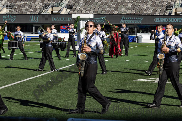 Lindenhurst_241102_MetLife Stadium-JB00052